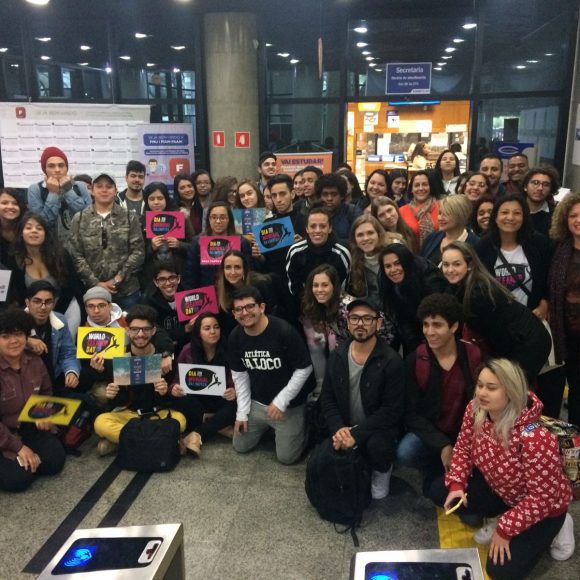 WhatsApp Image 2018-08-14 at 10.52.46 UM TROTE DIFERENTE NAS UNIDADES DA FMU: LIMPA BRASIL FAZ AÇÃO COM CALOUROS DA UNIVERSIDADE