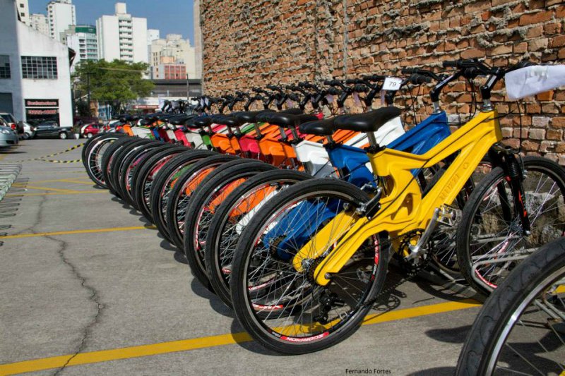 muzzicycle-bicicleta-ecológica-1-1 A primeira bicicleta de plástico reciclado do mundo é brasileira
