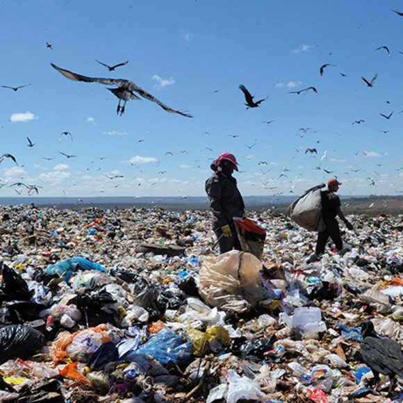 Lixão-da-Estrutural-Foto-EDILSON-RODRIGUES-AGÊNCIA-SENADO Metade das cidades brasileiras ainda despejam lixo a céu aberto, aponta ISLU 2020