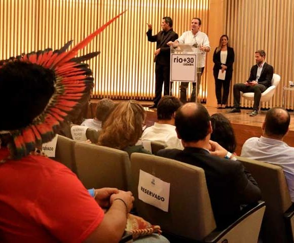 LIMPA BRASIL NO LANÇAMENTO DA RIO+30 CIDADES